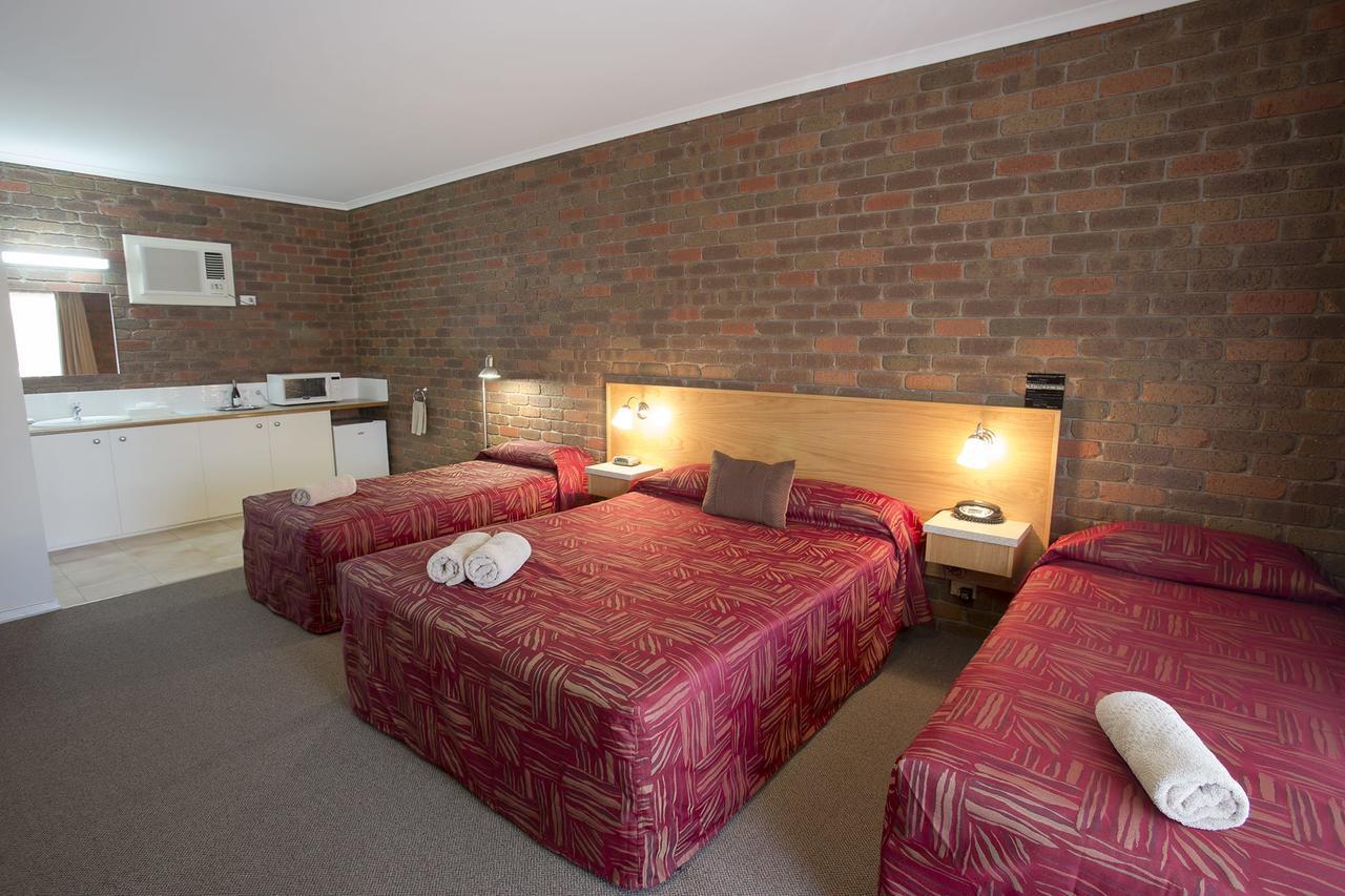 Horsham Country City Motor Inn Dış mekan fotoğraf