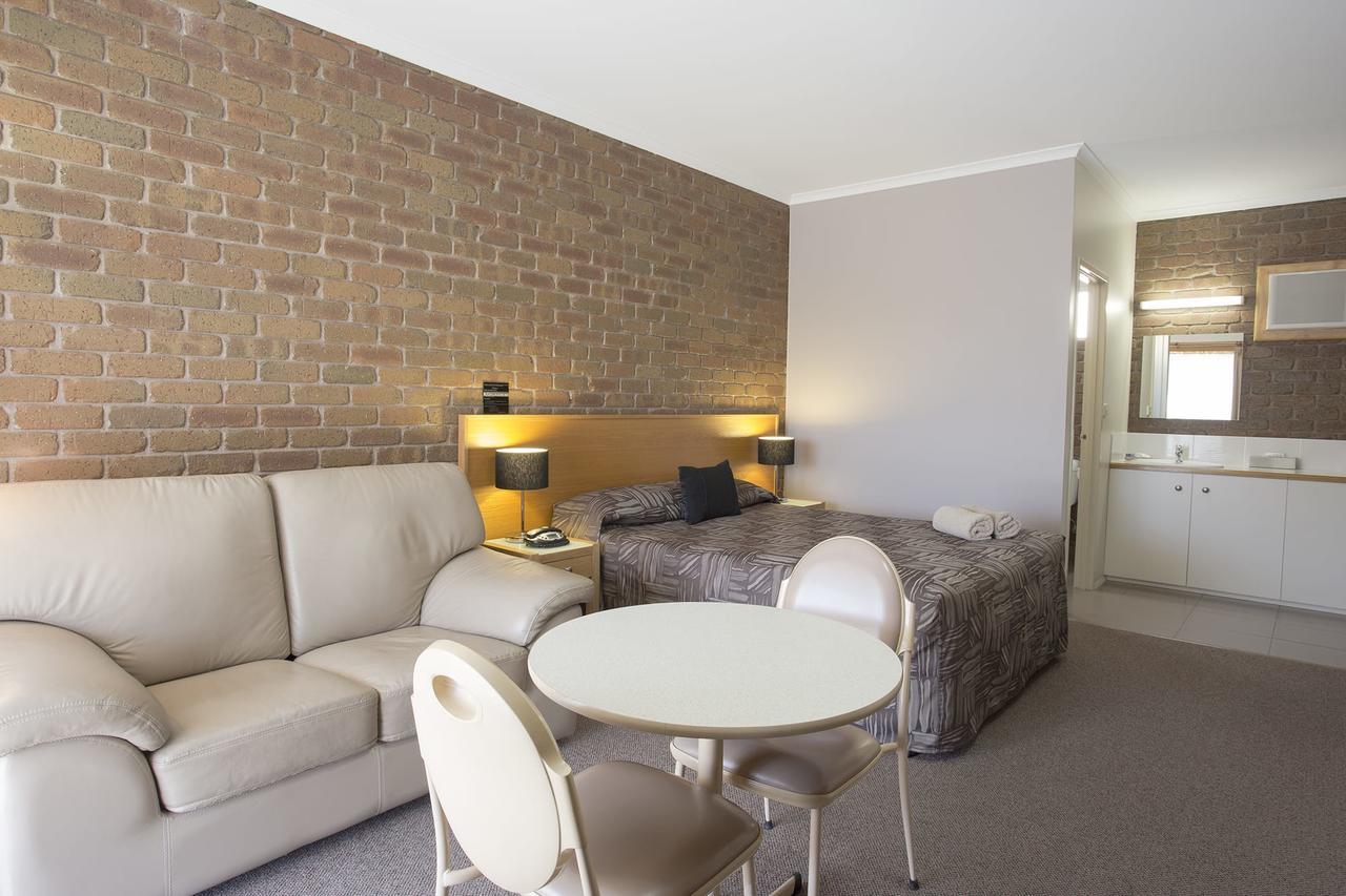 Horsham Country City Motor Inn Dış mekan fotoğraf