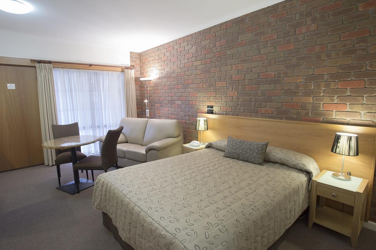 Horsham Country City Motor Inn Dış mekan fotoğraf