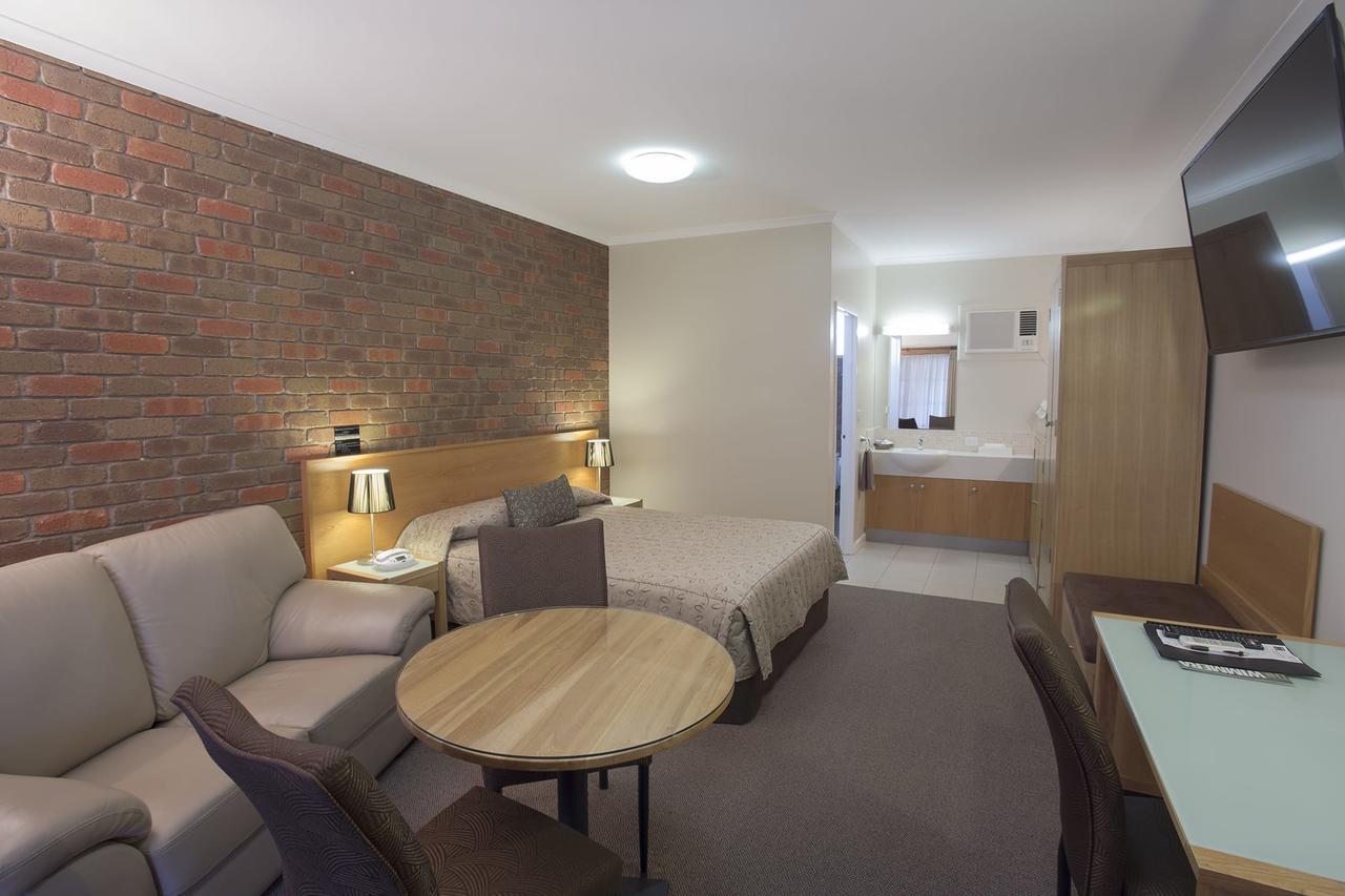Horsham Country City Motor Inn Dış mekan fotoğraf